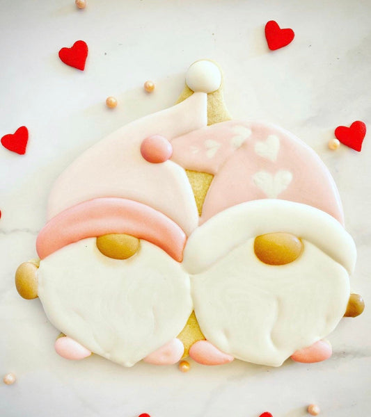 Valentine Gnome Couple